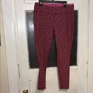 Tek Gear Women’s Maroon Heathered Ultra Stretch Leggings Size 1X